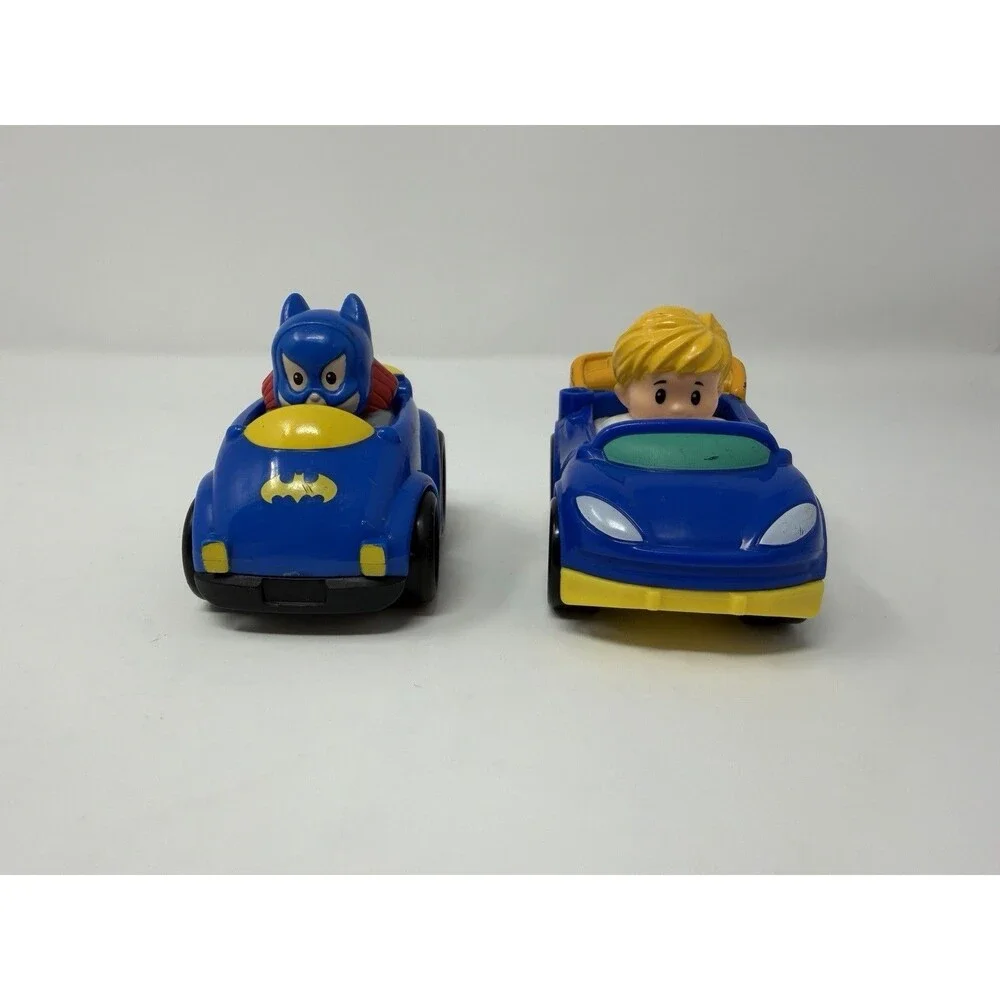 2 Fisher-Price Little People Wheelies DC Batgirl and Blonde Boy, Blue Cars
